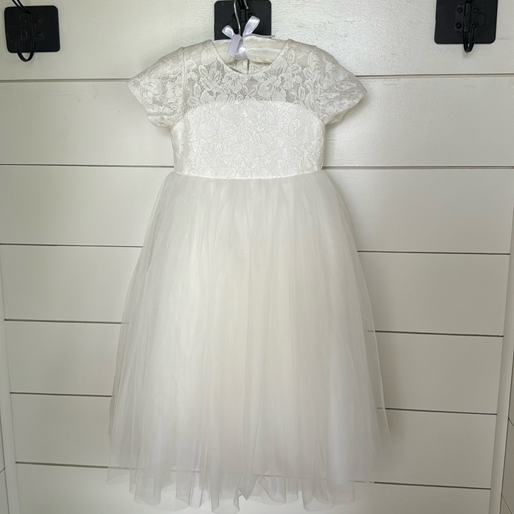 BHLDN Princess Daliana Tulle Flower Girl Dress 4